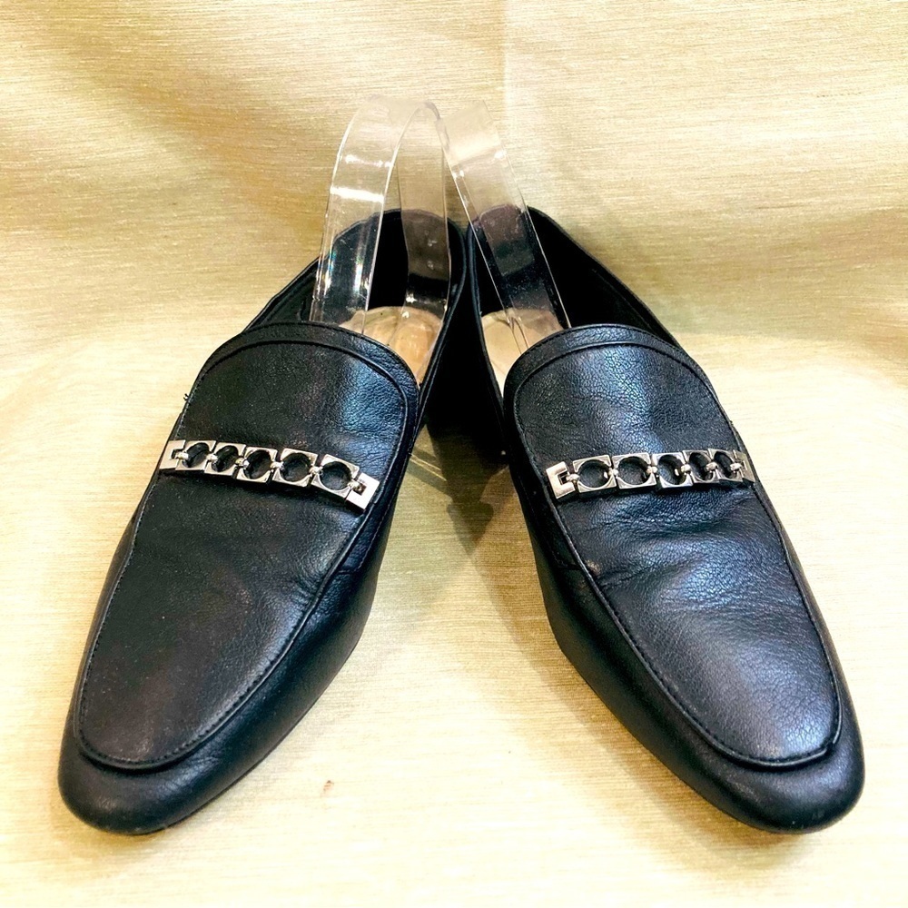 ZARA WOMAN Sz 40 Supple Leather Silver Chain Detail Long Toe Cap  Loafers Shoes
